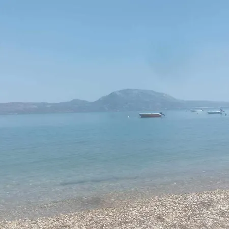 Apartment γκαρσονιέρα ισογείου επιπλωμένη