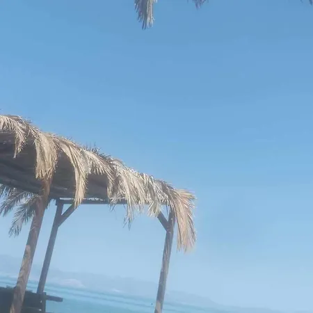 γκαρσονιέρα ισογείου επιπλωμένη Nerantza